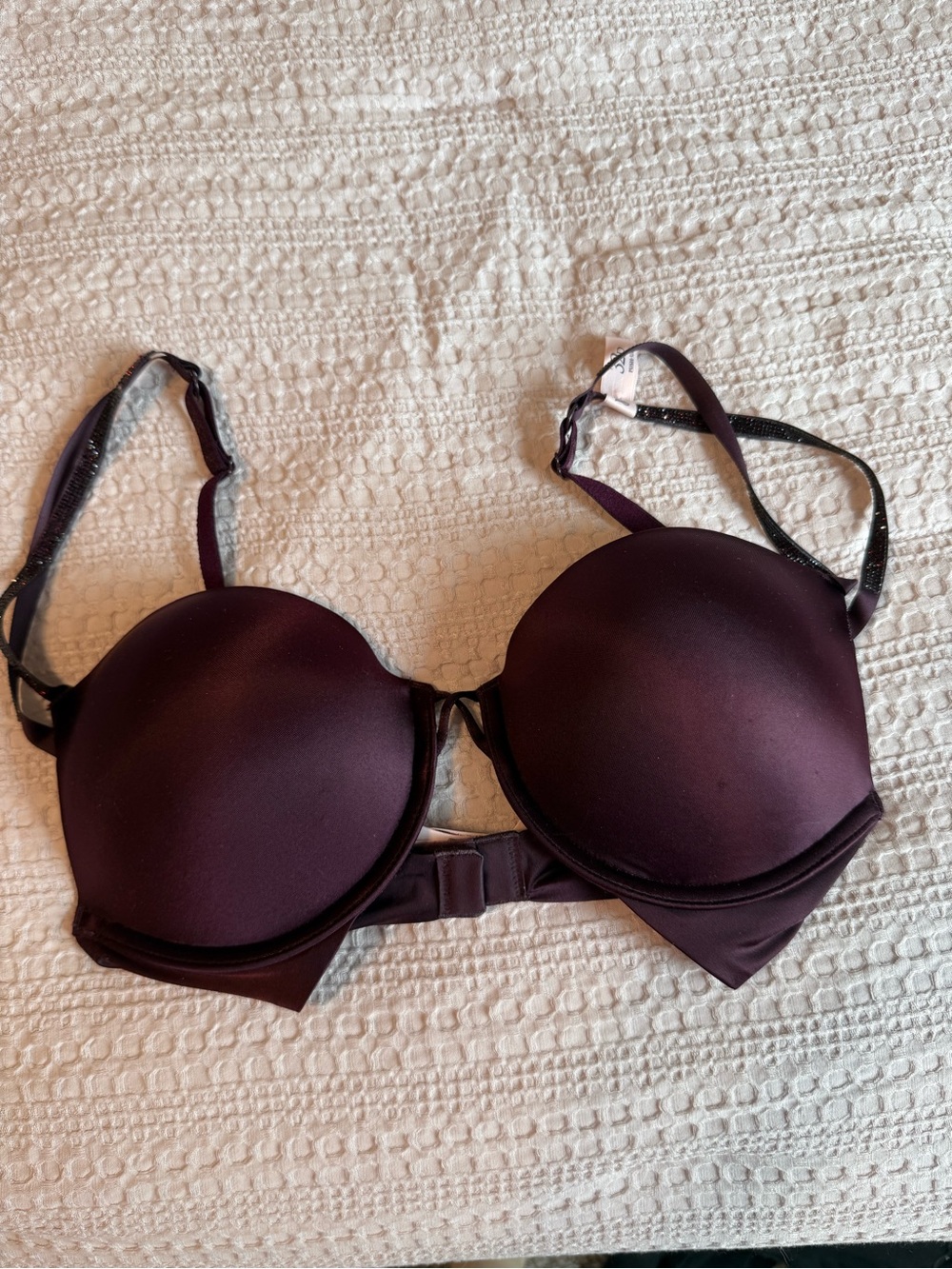 NWT 32D Victoria's Secret Push Up Bra in Plum